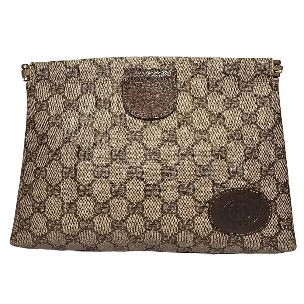 VINTAGE GUCCI CLUTCH - Picture 2 of 14